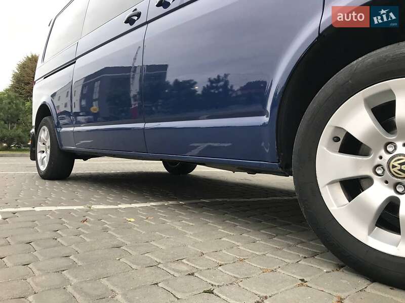 Минивэн Volkswagen Transporter 2006 в Виннице