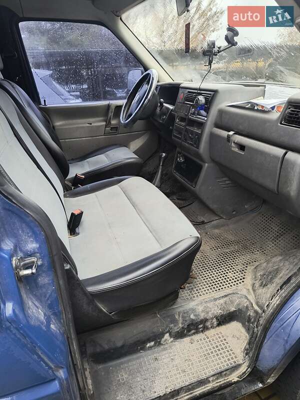Вантажний фургон Volkswagen Transporter 2001 в Харкові фото 8 Вантажний фургон Volkswagen Transporter 2001 в Харкові