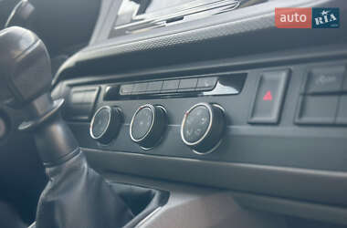 Грузовой фургон Volkswagen Transporter 2020 в 