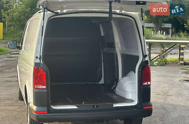 Грузовой фургон Volkswagen Transporter 2020 в 