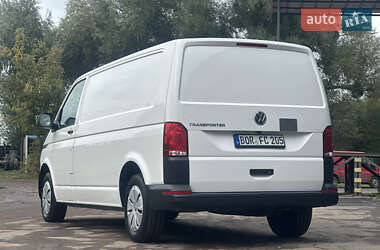 Грузовой фургон Volkswagen Transporter 2023 в  фото 20 Грузовой фургон Volkswagen Transporter 2023 в