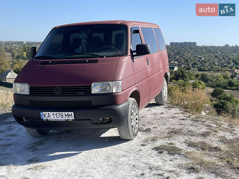 Минивэн Volkswagen Transporter 1995 в Славянске фото Минивэн Volkswagen Transporter 1995 в Славянске