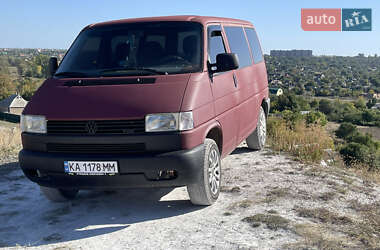 Мінівен Volkswagen Transporter 1995 в  Мінівен Volkswagen Transporter 1995 в