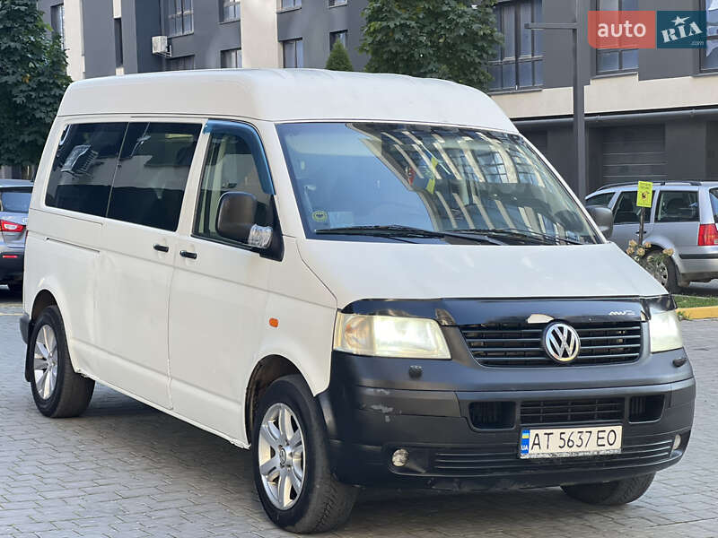 Минивэн Volkswagen Transporter 2005 в Ивано-Франковске