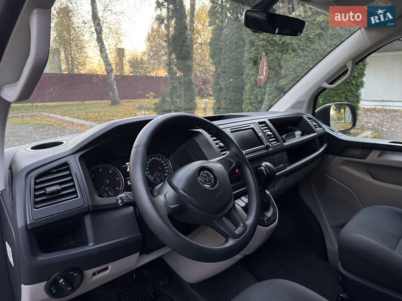 Вантажний фургон Volkswagen Transporter 2018 в Рівному фото 23 Вантажний фургон Volkswagen Transporter 2018 в Рівному
