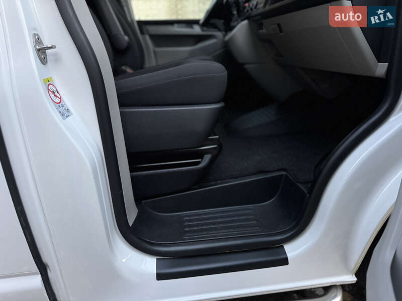 Вантажний фургон Volkswagen Transporter 2018 в Рівному фото 41 Вантажний фургон Volkswagen Transporter 2018 в Рівному