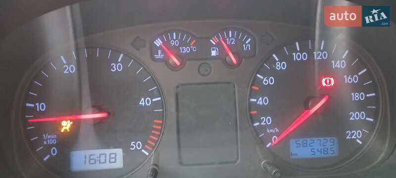 Минивэн Volkswagen Transporter 2003 в Обухове