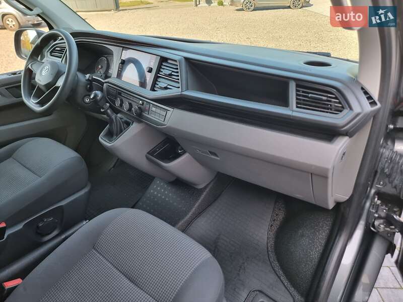 Грузовой фургон Volkswagen Transporter 2020 в Радивилове