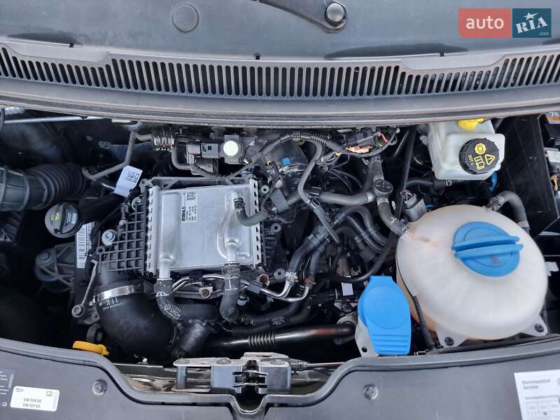 Грузовой фургон Volkswagen Transporter 2020 в Радивилове