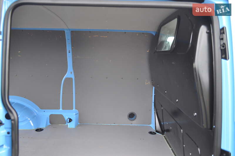 Грузовой фургон Volkswagen Transporter 2021 в Киеве фото 33 Грузовой фургон Volkswagen Transporter 2021 в Киеве