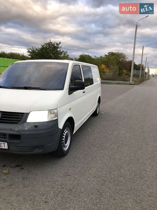 Мінівен Volkswagen Transporter 2005 в Рівному фото 2 Мінівен Volkswagen Transporter 2005 в Рівному