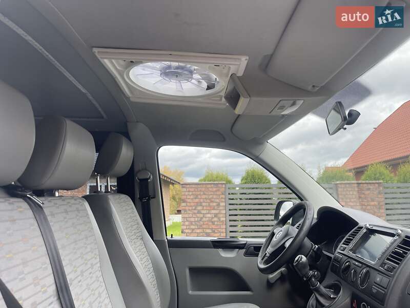 Мінівен Volkswagen Transporter 2013 в Луцьку фото 12 Мінівен Volkswagen Transporter 2013 в Луцьку
