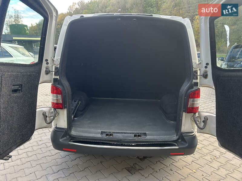 Минивэн Volkswagen Transporter 2006 в Черновцах фото 13 Минивэн Volkswagen Transporter 2006 в Черновцах