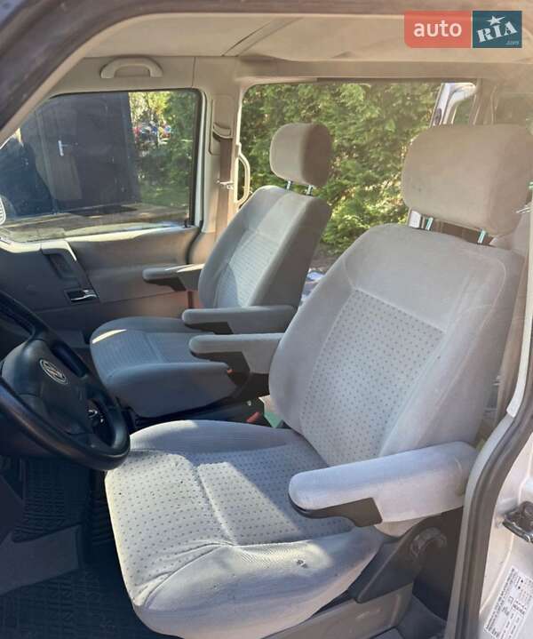 Мінівен Volkswagen Transporter 1982 в Чорнобаї фото 7 Мінівен Volkswagen Transporter 1982 в Чорнобаї