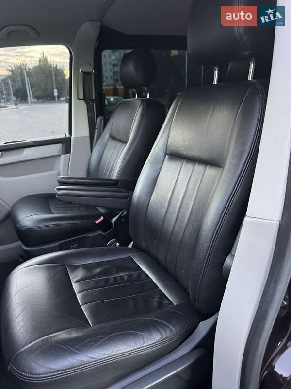 Минивэн Volkswagen Transporter 2016 в Луцке фото 28 Минивэн Volkswagen Transporter 2016 в Луцке