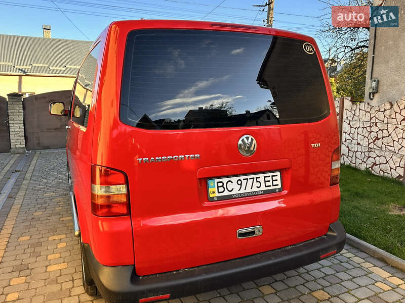 Минивэн Volkswagen Transporter 2003 в Николаеве