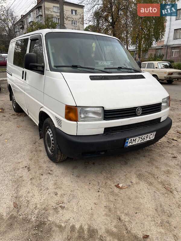 Мінівен Volkswagen Transporter 2000 в Звягелі фото Мінівен Volkswagen Transporter 2000 в Звягелі