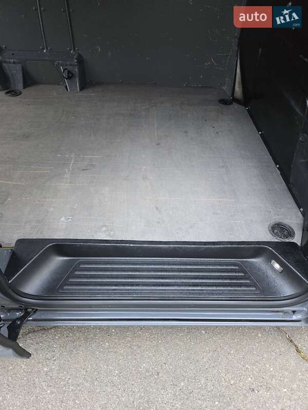 Грузовой фургон Volkswagen Transporter 2021 в Виннице фото 27 Грузовой фургон Volkswagen Transporter 2021 в Виннице