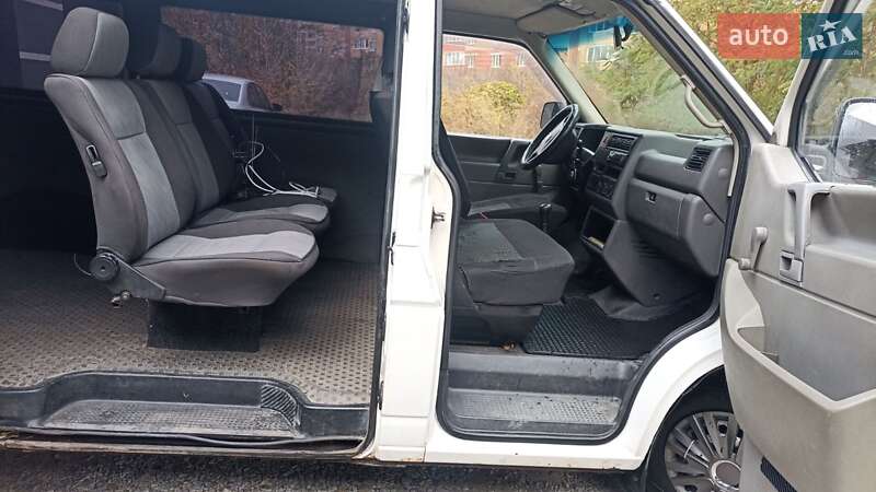 Минивэн Volkswagen Transporter 2000 в Тернополе