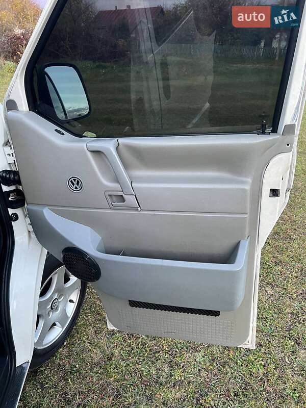 Мінівен Volkswagen Transporter 2001 в Рівному фото 32 Мінівен Volkswagen Transporter 2001 в Рівному