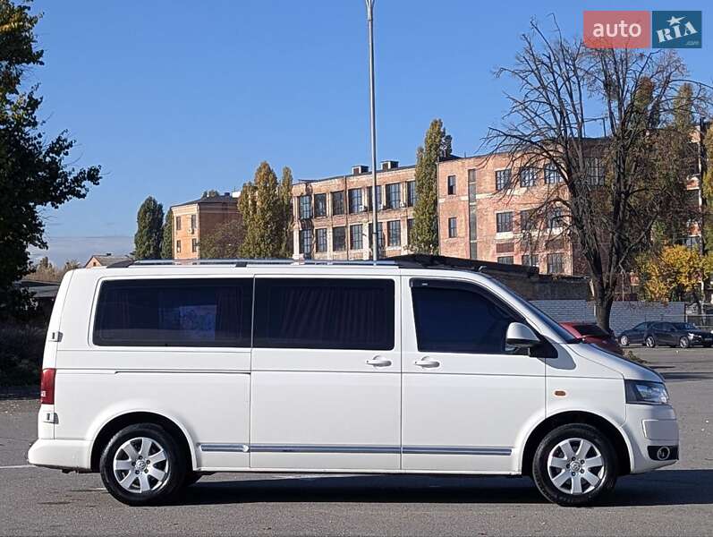 Мінівен Volkswagen Transporter 2004 в Києві