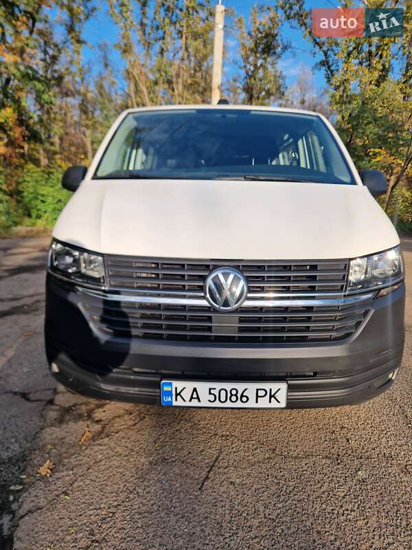 Мінівен Volkswagen Transporter 2021 в Києві
