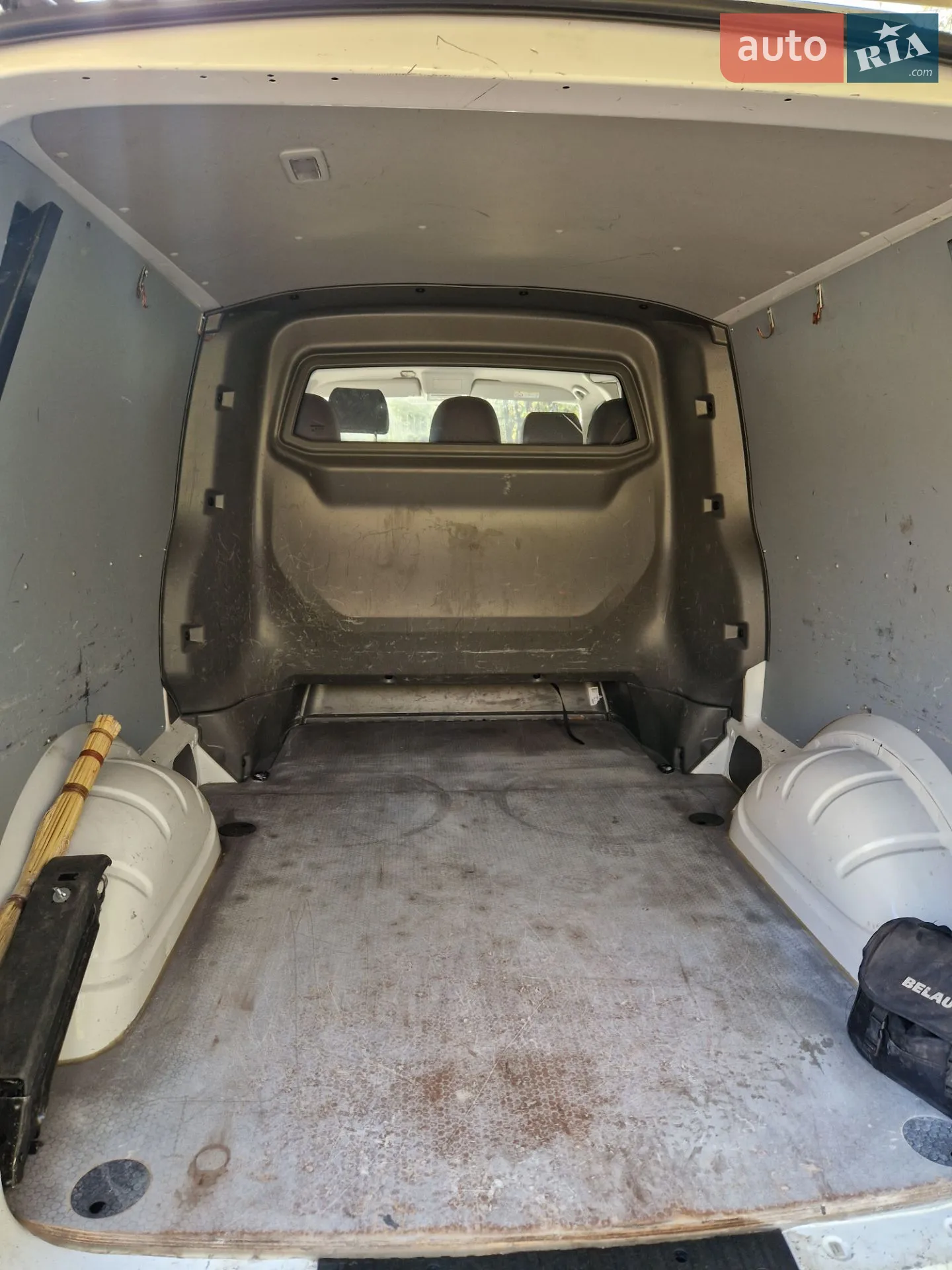 2021 Volkswagen Transporter - мініатюра 31