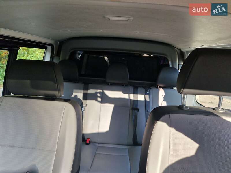 Мінівен Volkswagen Transporter 2021 в Києві