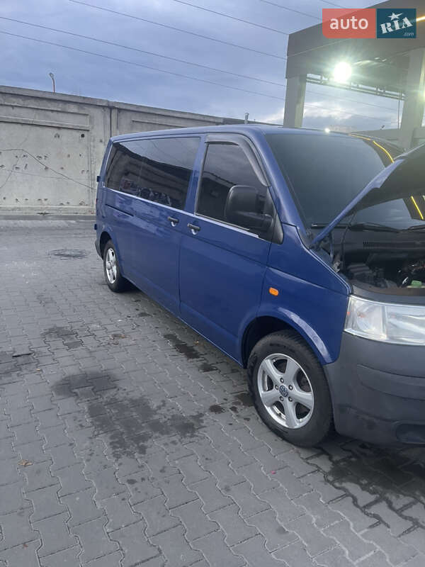 Минивэн Volkswagen Transporter 2006 в Киеве