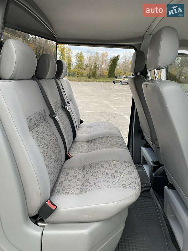 Мінівен Volkswagen Transporter 2006 в Києві фото 12 Мінівен Volkswagen Transporter 2006 в Києві