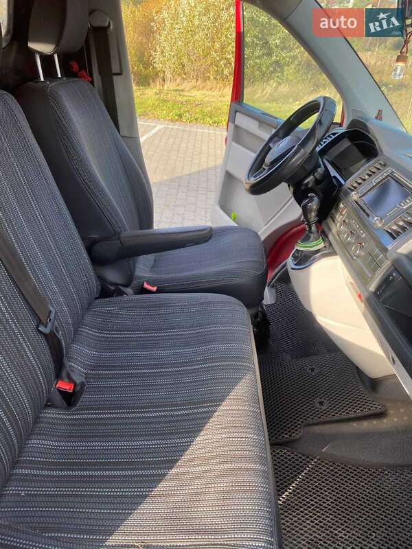 Вантажний фургон Volkswagen Transporter 2016 в Львові фото 9 Вантажний фургон Volkswagen Transporter 2016 в Львові