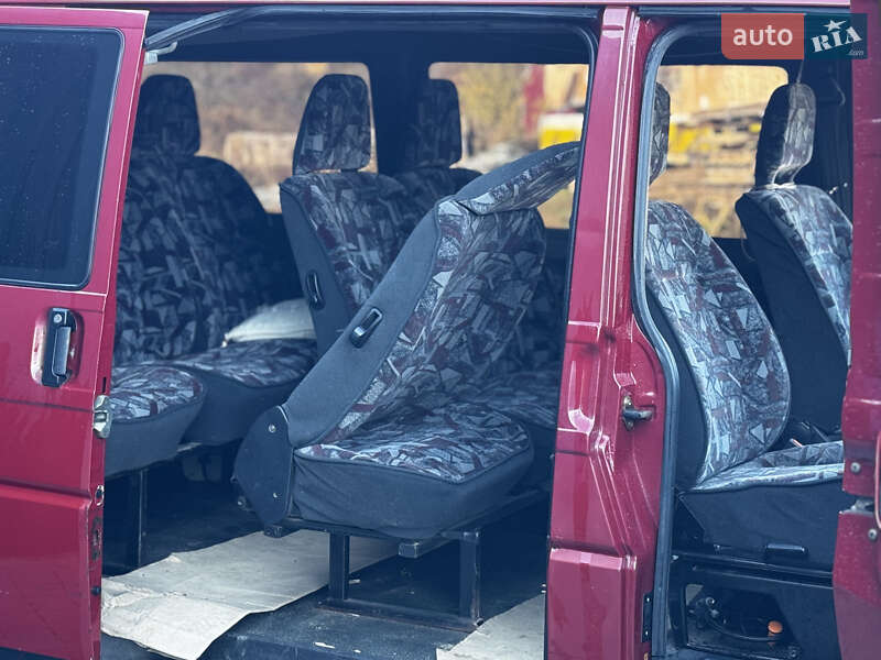 Минивэн Volkswagen Transporter 1996 в Коломые