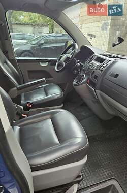 Минивэн Volkswagen Transporter 2004 в Киеве