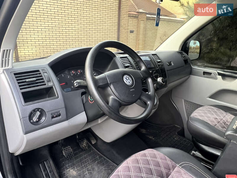 Мінівен Volkswagen Transporter 2008 в Кривому Розі фото 26 Мінівен Volkswagen Transporter 2008 в Кривому Розі