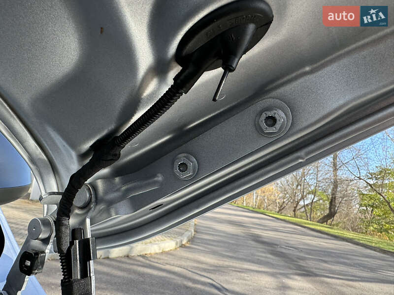 Грузовой фургон Volkswagen Transporter 2021 в Киеве фото 106 Грузовой фургон Volkswagen Transporter 2021 в Киеве