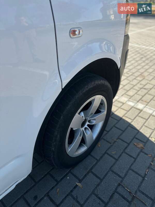 Мінівен Volkswagen Transporter 2010 в Коломиї фото 14 Мінівен Volkswagen Transporter 2010 в Коломиї