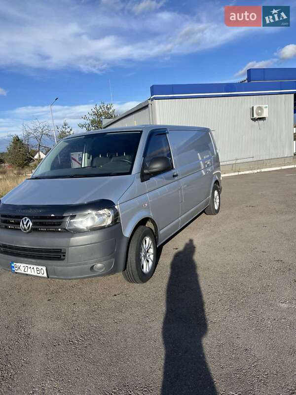 Вантажний фургон Volkswagen Transporter 2012 в Сарнах фото 4 Вантажний фургон Volkswagen Transporter 2012 в Сарнах