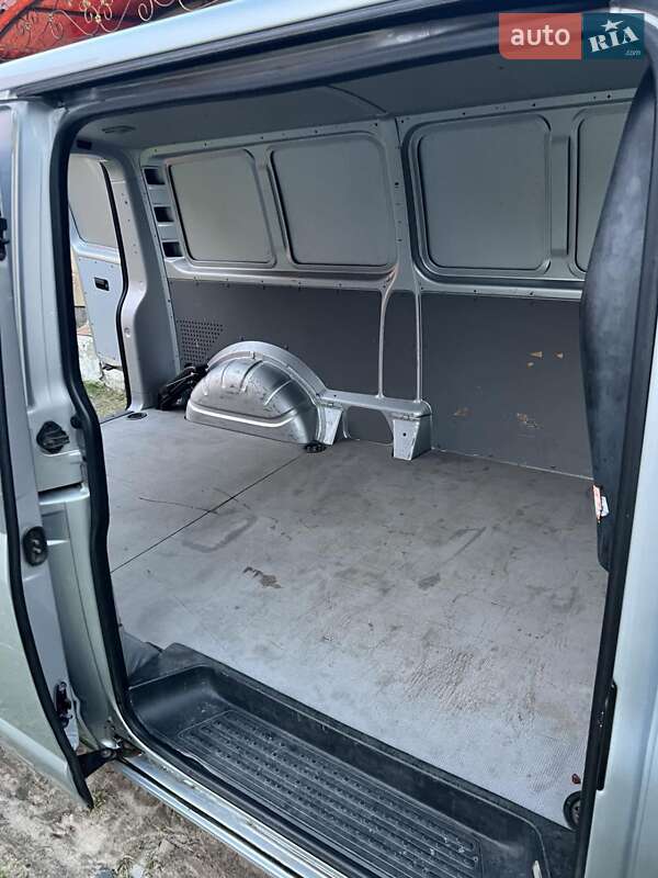 Вантажний фургон Volkswagen Transporter 2012 в Сарнах фото 12 Вантажний фургон Volkswagen Transporter 2012 в Сарнах