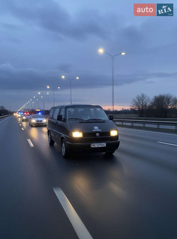 Мінівен Volkswagen Transporter 1996 в Ковелі