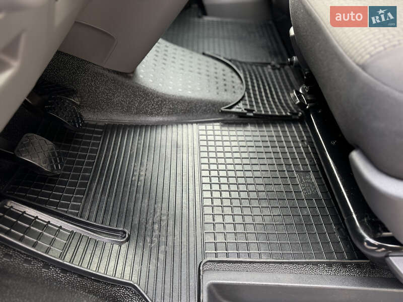 Грузовой фургон Volkswagen Transporter 2021 в Киеве фото 77 Грузовой фургон Volkswagen Transporter 2021 в Киеве