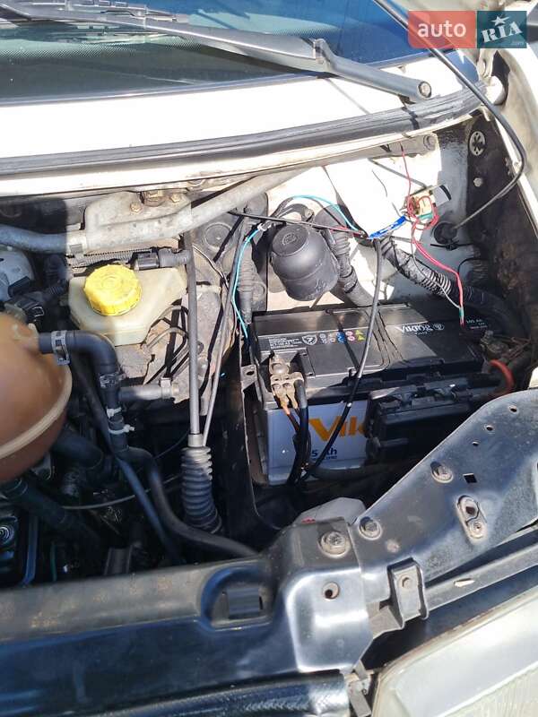 Минивэн Volkswagen Transporter 2000 в Ивано-Франковске фото 25 Минивэн Volkswagen Transporter 2000 в Ивано-Франковске