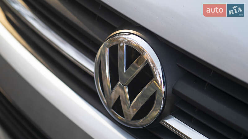 Грузовой фургон Volkswagen Transporter 2018 в Киеве