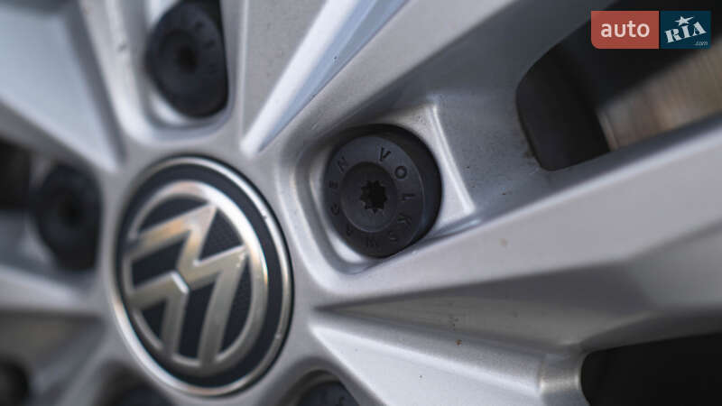 Грузовой фургон Volkswagen Transporter 2018 в Киеве