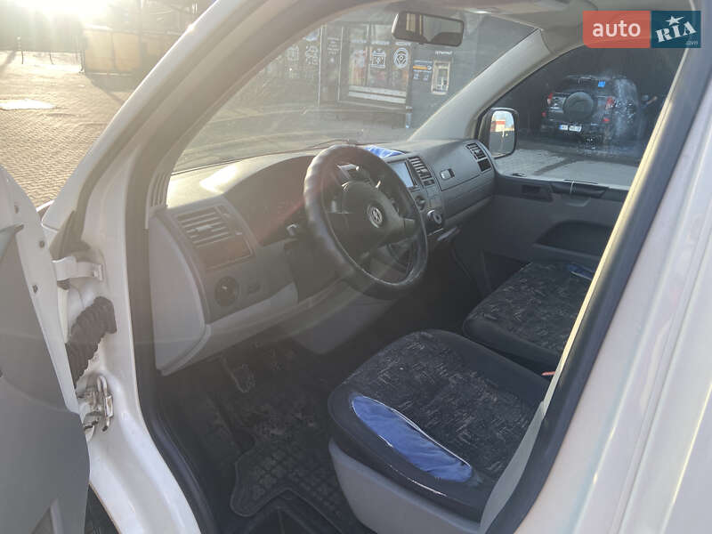 Минивэн Volkswagen Transporter 2007 в Хмельницком