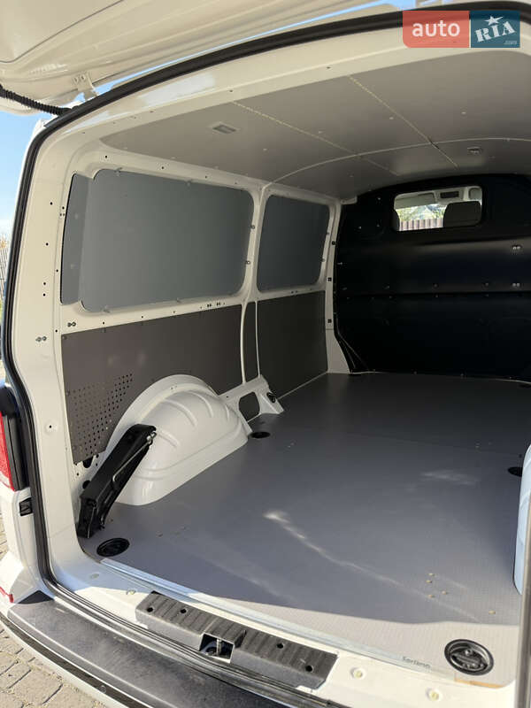 Вантажний фургон Volkswagen Transporter 2021 в Києві