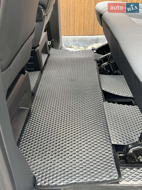 Минивэн Volkswagen Transporter 2016 в Шептицькому фото 10 Минивэн Volkswagen Transporter 2016 в Шептицькому