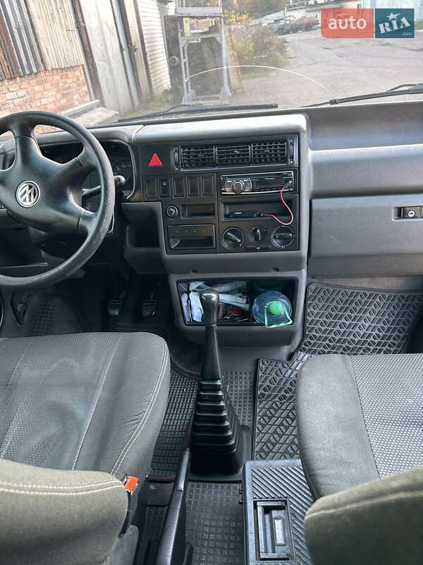 Мінівен Volkswagen Transporter 2002 в Броварах фото 8 Мінівен Volkswagen Transporter 2002 в Броварах