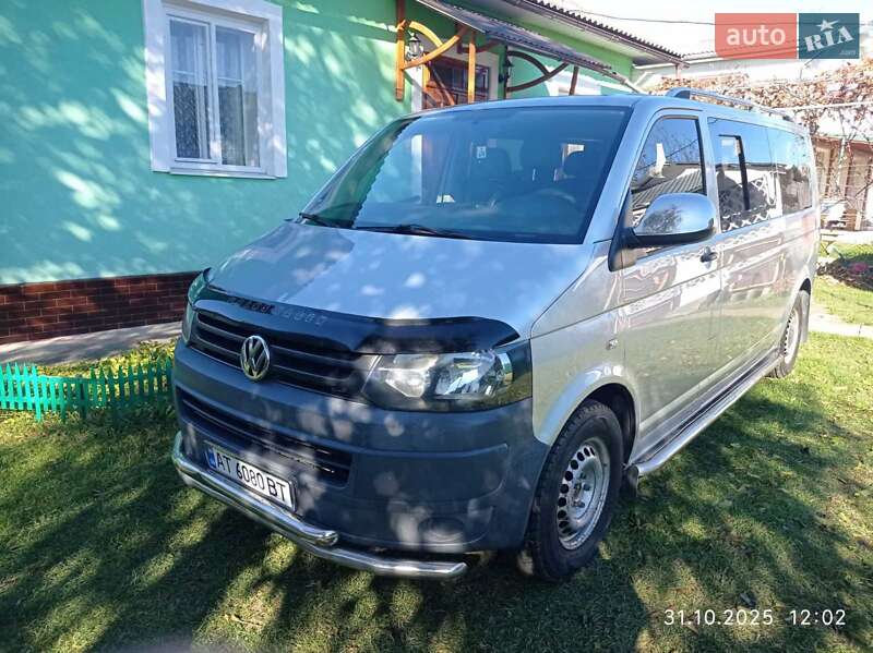 Минивэн Volkswagen Transporter 2011 в Ивано-Франковске