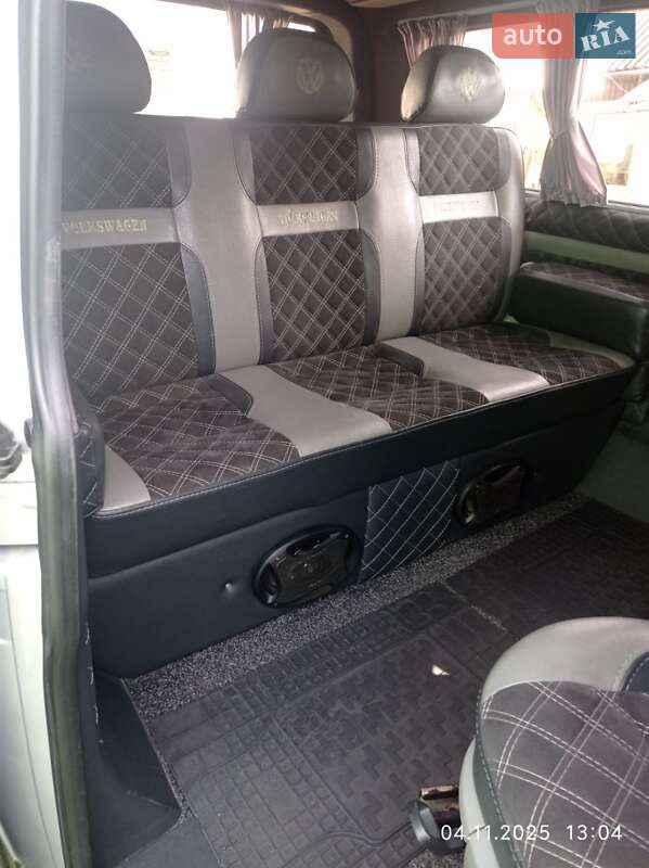 Минивэн Volkswagen Transporter 2011 в Ивано-Франковске