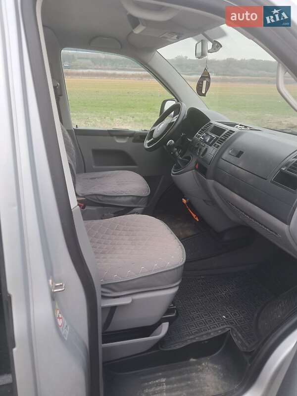 Минивэн Volkswagen Transporter 2008 в Одессе фото 6 Минивэн Volkswagen Transporter 2008 в Одессе